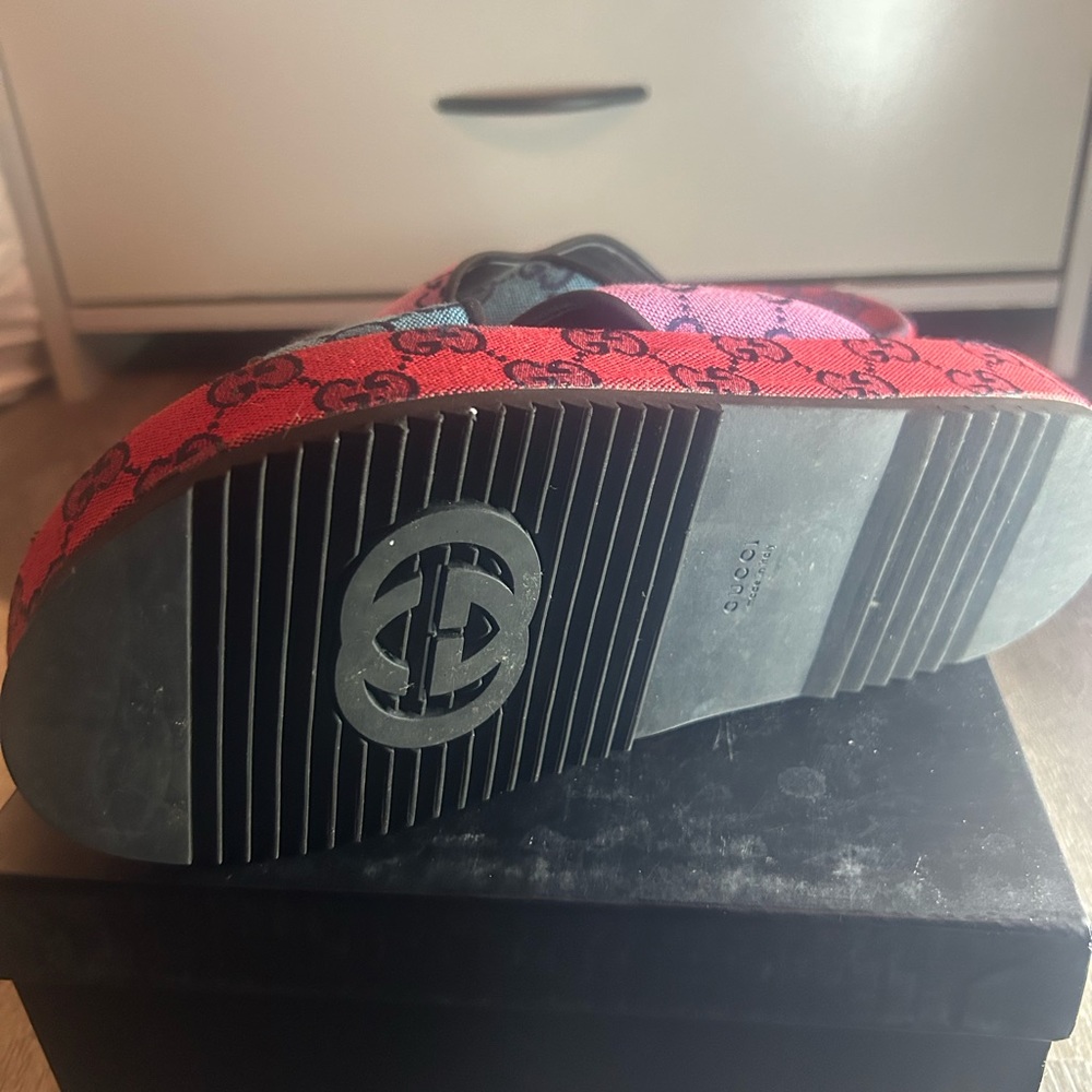 Gucci shoes - Picture 3 of 3